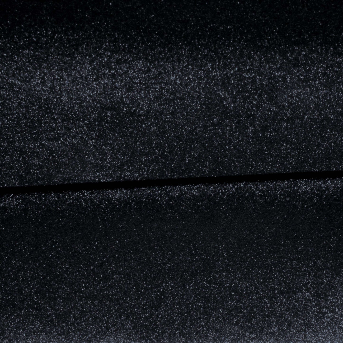 
                  
                    B-Ware bzw. Ausschussware Adamantium Audio Dark Box
                  
                